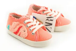 tenisowki-dzieciece-zara-kids-koralowe-z-rybka