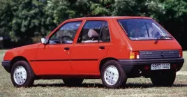 peugeot-205-5d-reperaturka-blotnika-nadkole-prawy-tyl-1983-1998-austria