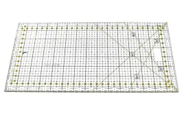 linijka-prostokatna-30x15-cm-z-katami-zolta