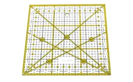 linijka-kwadratowa-15x15-cm-z-katami-zolta