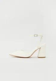 evenandodd-38-buty-damskie-czolenka-biale-ev411b0av-t1570