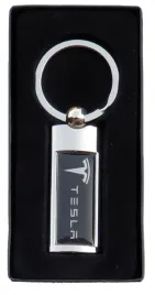 breloczek-brelok-do-kluczy-tesla-chrom-prostokat