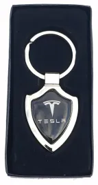 breloczek-brelok-do-kluczy-tesla-chrom-tarcza