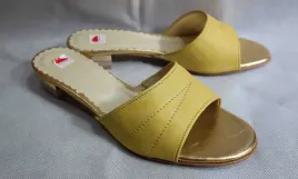 skorzane-zolte-klapki-szerokie-teg-h-40