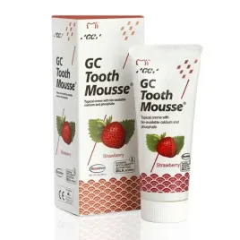 gc-tooth-mousse-plynne-szkliwo-smak-truskawkowy