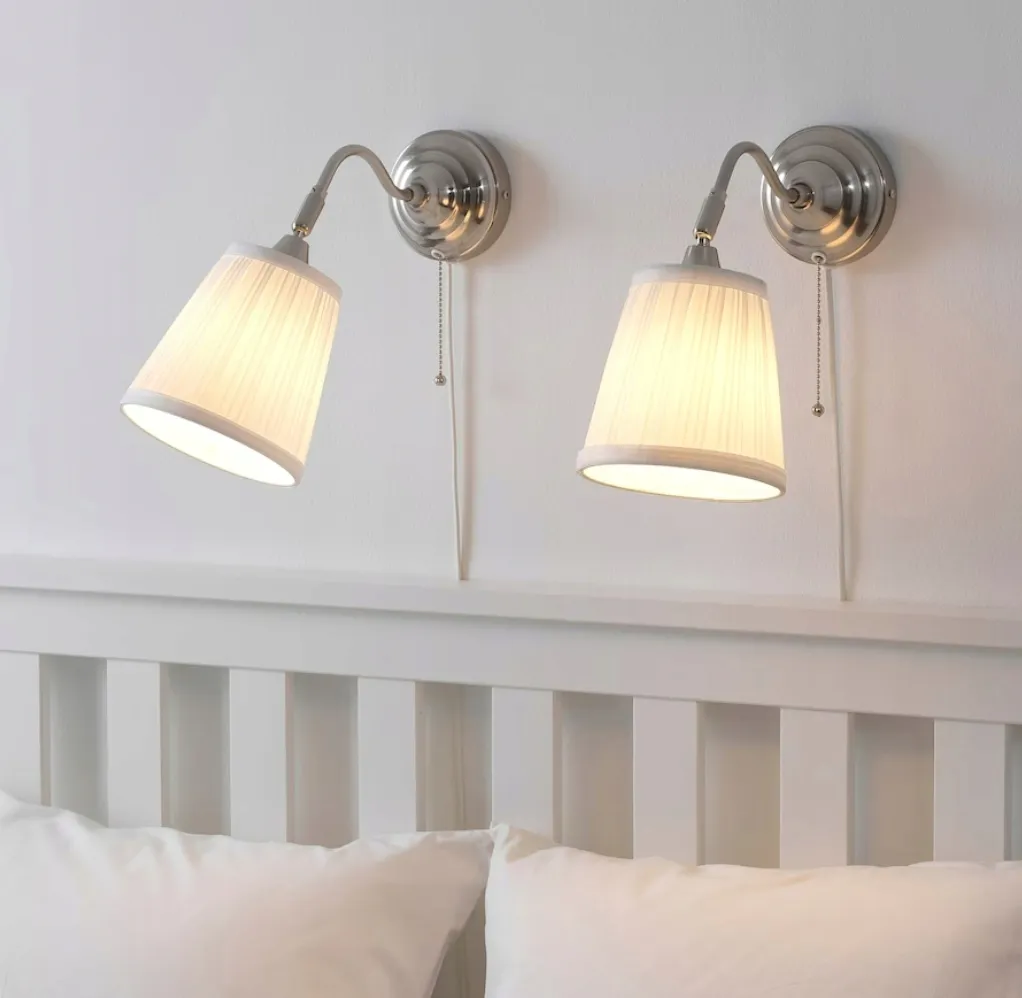 ikea-arstid-lampa-scienna-niklowano-bialy