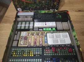 insert-3d-do-gry-planszowej-nucleum-organizer-mieszczacy-dodatki