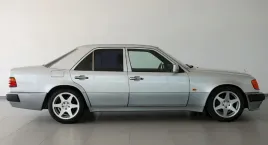 mercedes-w124-500e-e500-blotnik-poszerzenia-blotnikow-tylnych-l-p-komplet