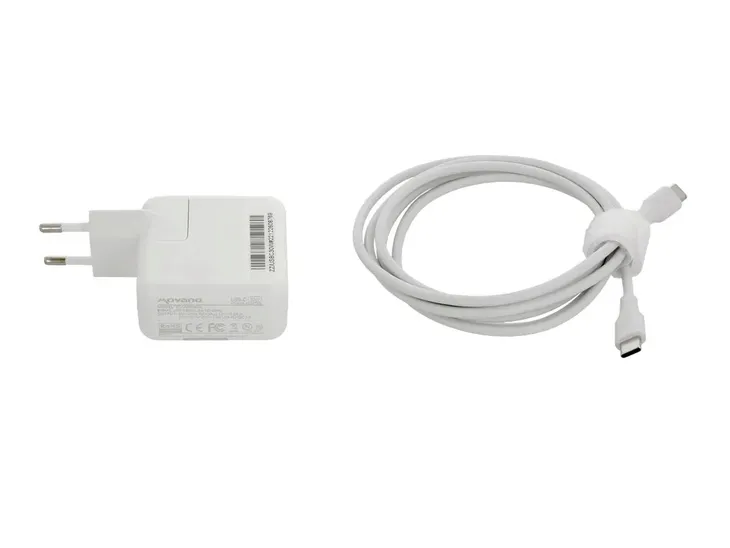 zasilacz-ladowarka-a1882-usb-c-30w-do-apple-stan-nowy-do-laptopow-apple