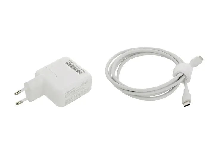 zasilacz-ladowarka-a1882-usb-c-30w-do-apple-stan-nowy-moc-zasilacza-30-w