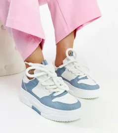 bialo-niebieskie-sneakersy-na-platformie-szekeres