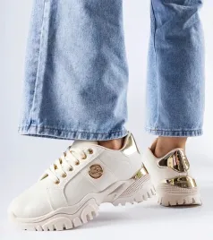 bezowe-sneakersy-na-masywnej-podeszwie-arpaia