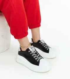 czarne-sneakersy-na-platformie-goe-nn2n4034