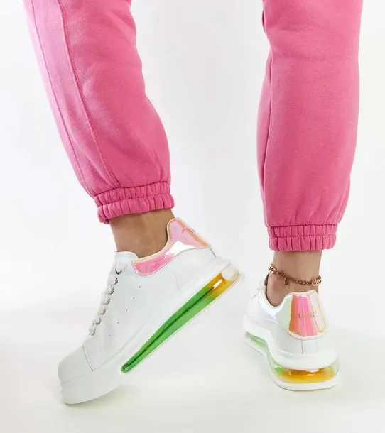 biale-sneakersy-na-platformie-goe-nn2n4029-kolor-dodatkowy-zielony