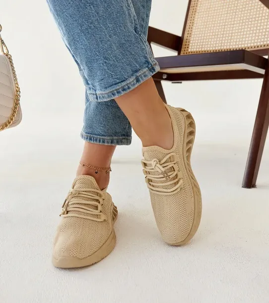 bezowe-materialowe-sneakersy-weekley-marka-inna