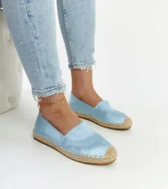 blekitne-espadryle-z-polyskiem-na-platformie-caithlin