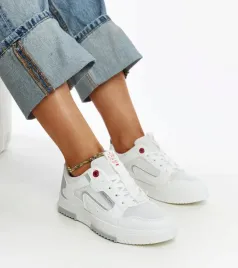 biale-sneakersy-damskie-cross-jeans