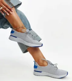 szare-materialowe-sneakersy-damskie-cross-jeans