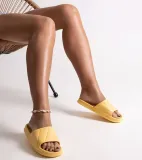 zolte-klapki-piankowe-primula-marka-gemre