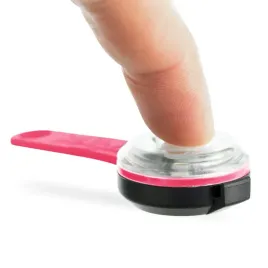 flasher-zawieszka-lampka-lokalizator-dla-psa-mocne-swiatlo-led-usb-trixie