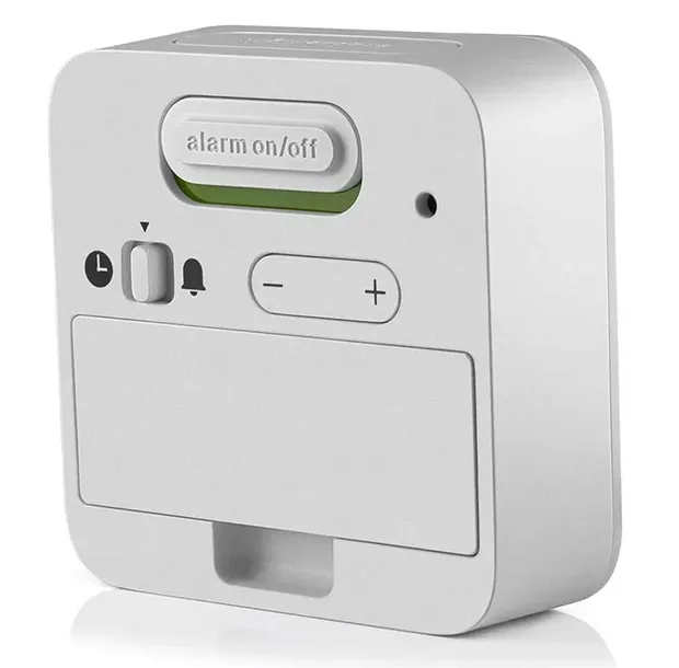 zegar-budzik-braun-bb89fg43-1-bateria-aaa-kolor-bialy