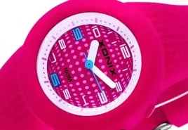 dzieciecy-zegarek-xonix-prezent-wr100m-w-kropki