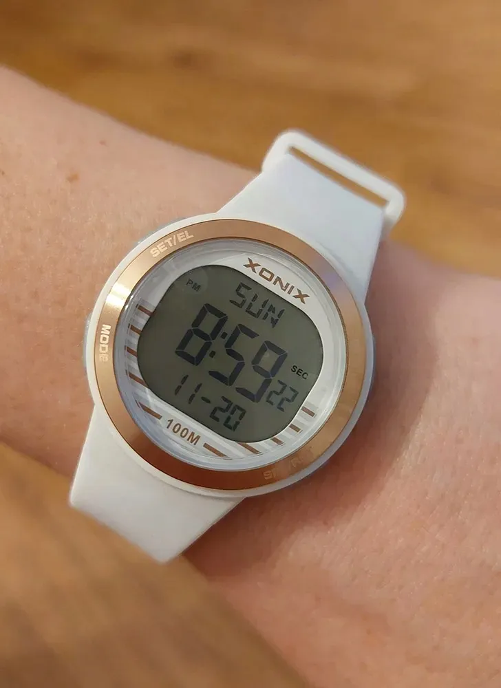 dzieciecy-zegarek-xonix-stoper-timer-data-budzik