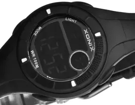 maly-damski-zegarek-sportowy-xonix-wr100m-na-reke