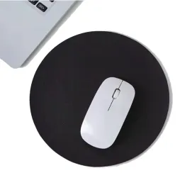 okragla-podkladka-pod-mysz-20x20-200x200-do-laptopa-mala-bez-obszycia