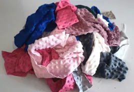 minky-scinki-skrawki-resztki-kawalki-polaru-do-hand-made
