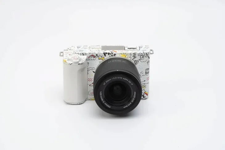 viltrox-20mm-f2-8-sony-fe