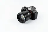 viltrox-af-75mm-f1-2-sony-e-pro