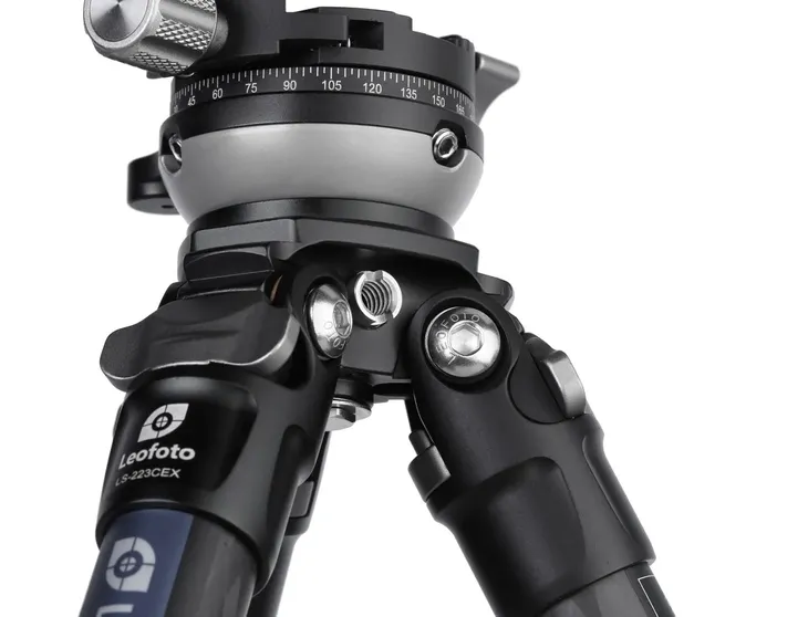leofoto-statyw-ranger-ls-223cex