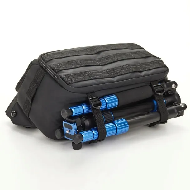 tenba-axis-v2-6l-sling-bag-black