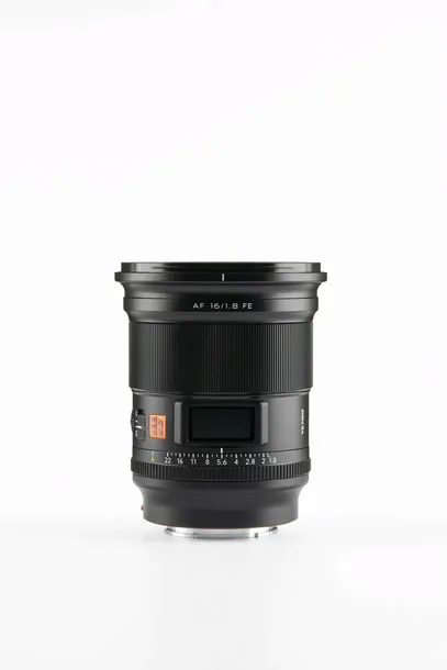 viltrox-af-16mm-f1-8-sony-fe