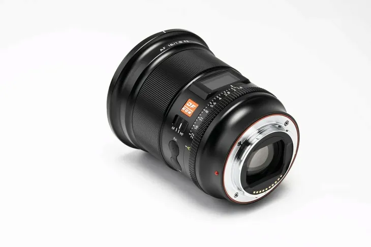 viltrox-af-16mm-f1-8-sony-fe
