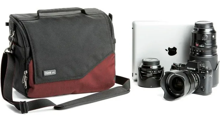 thinktank-mirrorless-mover-30i-deep-red