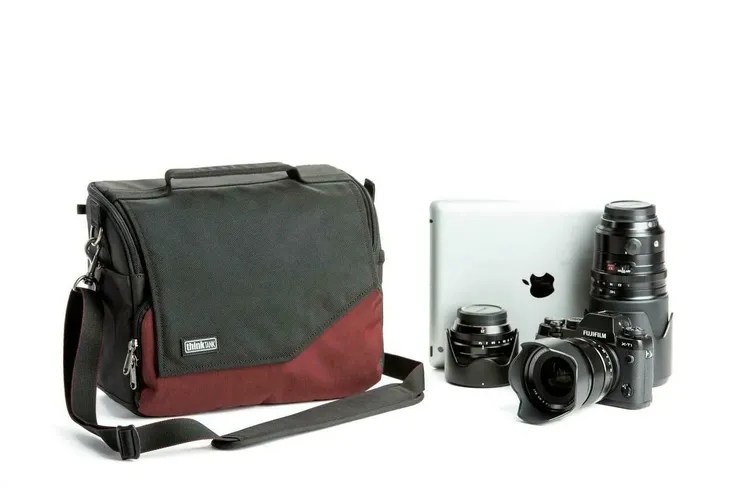thinktank-mirrorless-mover-30i-deep-red
