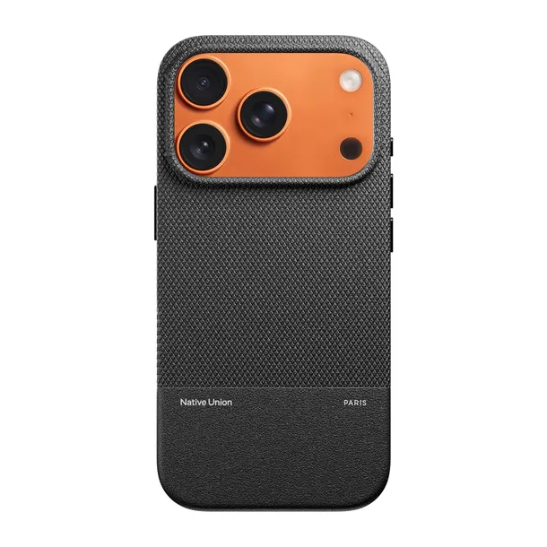 native-union-re-classic-case-black-iphone-17-pro-stan-nowy