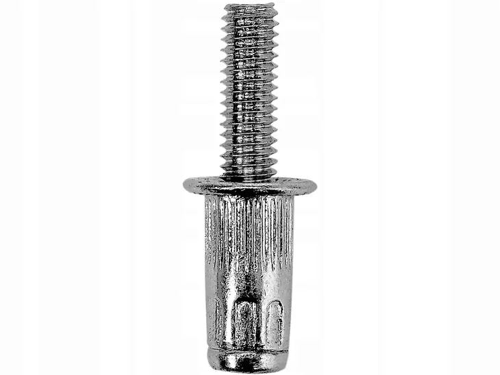 nitotrzpienie-m4-20szt-stan-nowy