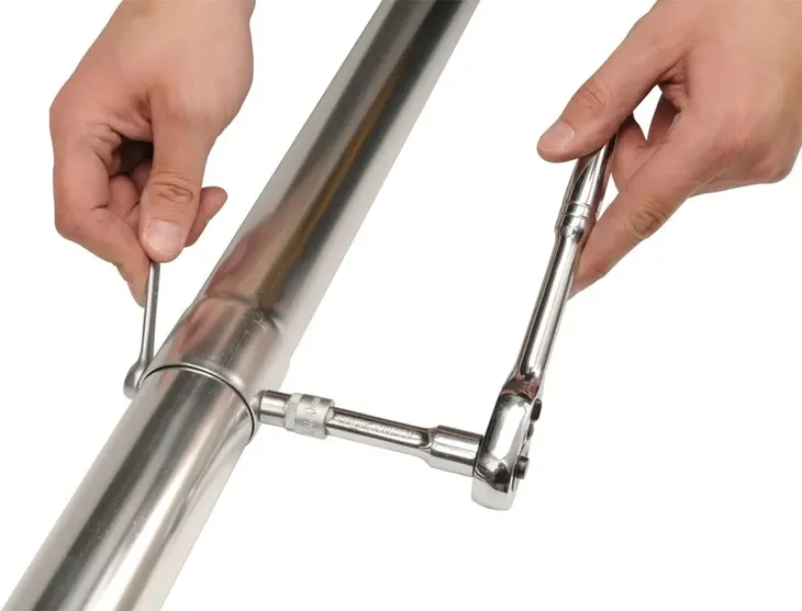 zlewarka-do-oleju-20l-na-kolkach-yato-waga-z-opakowaniem-5-5-kg