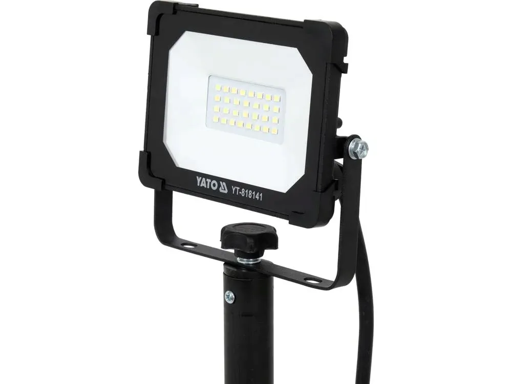 reflektor-smd-led-ze-stoj-20w-1900lm-stan-nowy