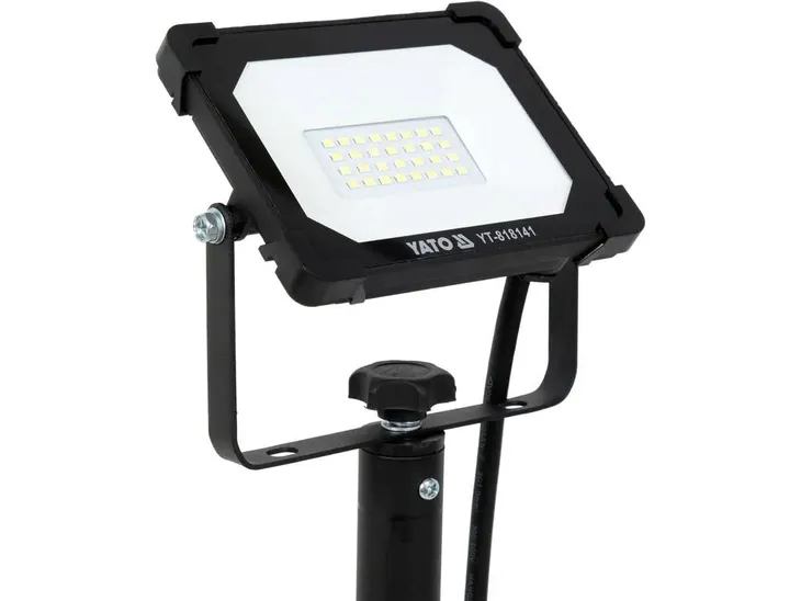 reflektor-smd-led-ze-stoj-20w-1900lm-barwa-swiatla-bialy-neutralny