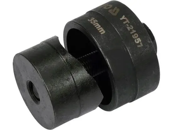 wycinak-otworow-pod-kran-25mm
