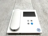 domofon-z-monitorem-fermax-veo-43-kolor-bialy