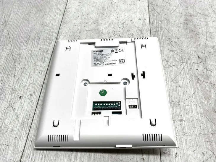 domofon-z-monitorem-fermax-veo-43-typ-domofonu-wi-fi