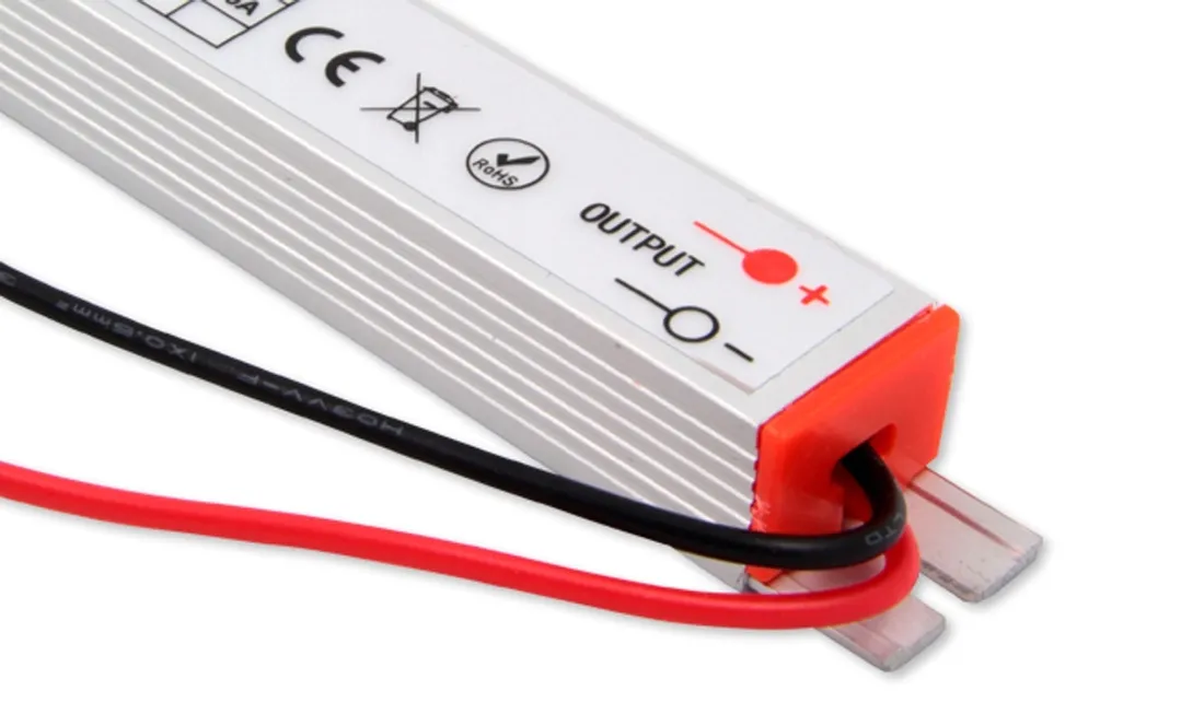 zasilacz-do-tasm-led-60w-12v-stan-nowy