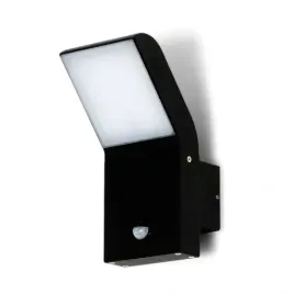 lampa-scienna-zewnetrzna-z-czujnikiem-ruchu-i-zmierzchu-9w