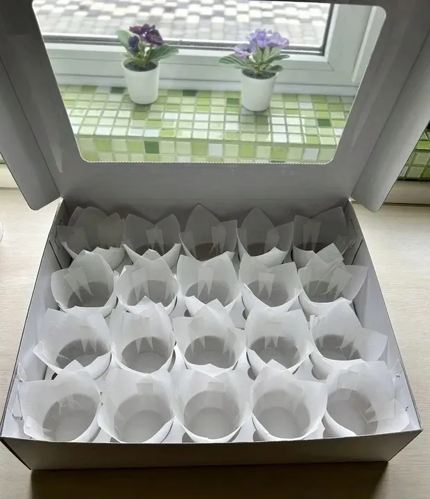 opakowanie-pudelko-na-20-muffin-cupcake-5szt