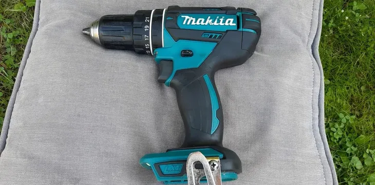 makita-dfs451z-twardy-moment-obrotowy-1-nm